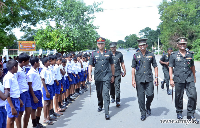 මුලතිව් විද්‍යානන්ද ජාතික පාසලේ අභිමානවත් 50 වන සංවත්සරය සැමරීම සඳහා 59 වන සේනාංකයේ සේනාංකාධිපතිතුමන් ද එක්වෙයි