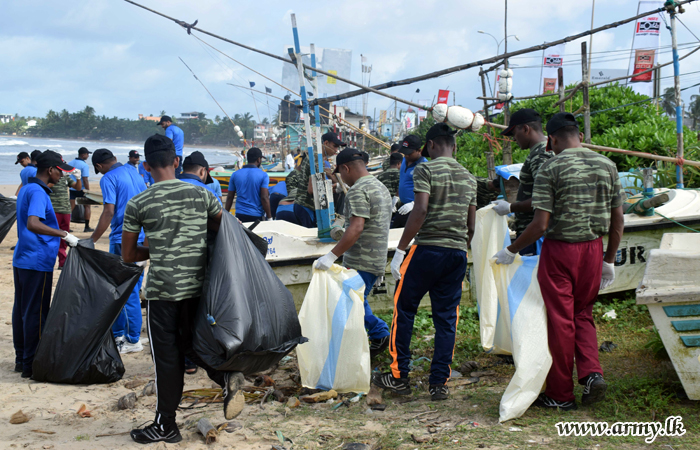 58 Division Troops Clean Galle Beach