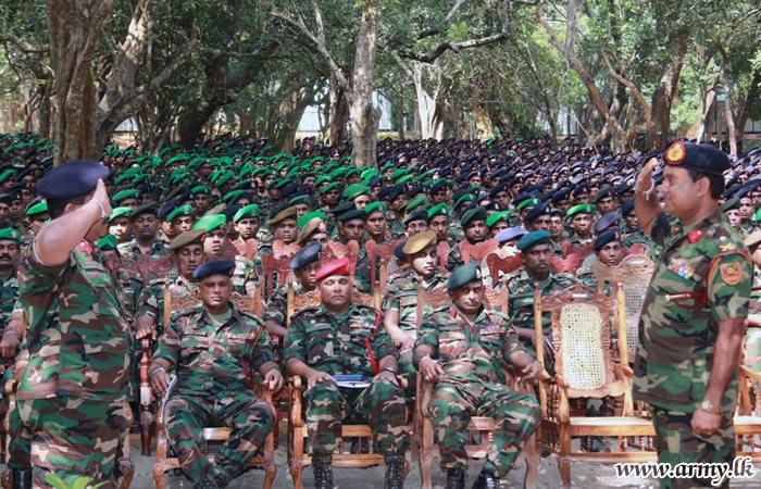 Commander SF – KLN Formally Visits 65 & 57 Divisions