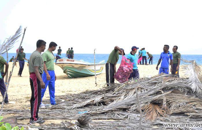 55 Division Troops Contribute to Coastal Belt Clean-up