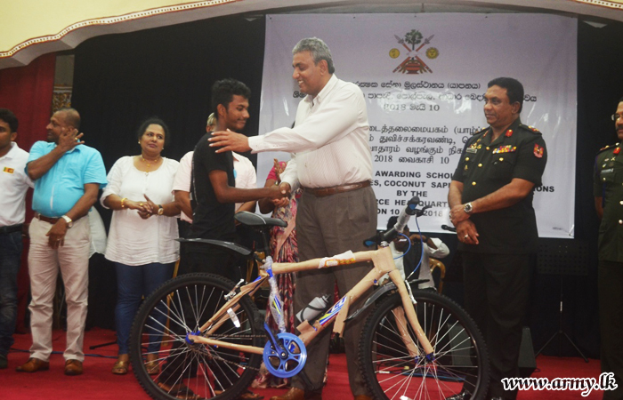 Massive Incentives Distributed among Under-privileged Jaffna Students & Families
