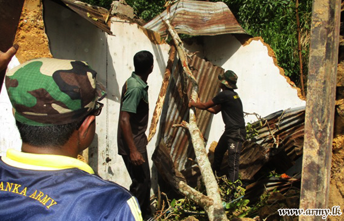 Troops Assist Wattegama Villagers Affected by Fallen Trees