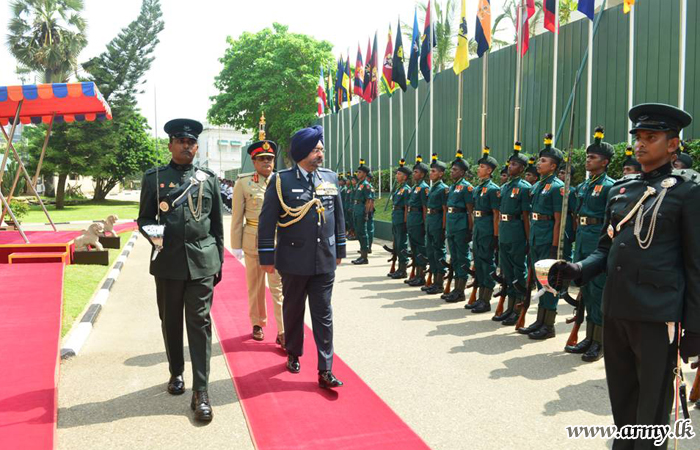 Indian Air Chief Calls on Army Commander