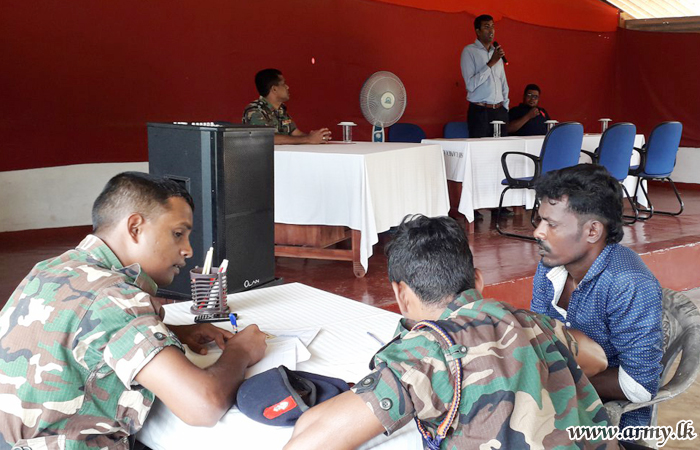 Troops Get More Job Opportunities for the Unemployed in Kilinochchi 