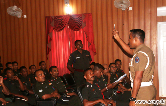 Kilinochchi Troops Educated on ‘Road Accidents’ 