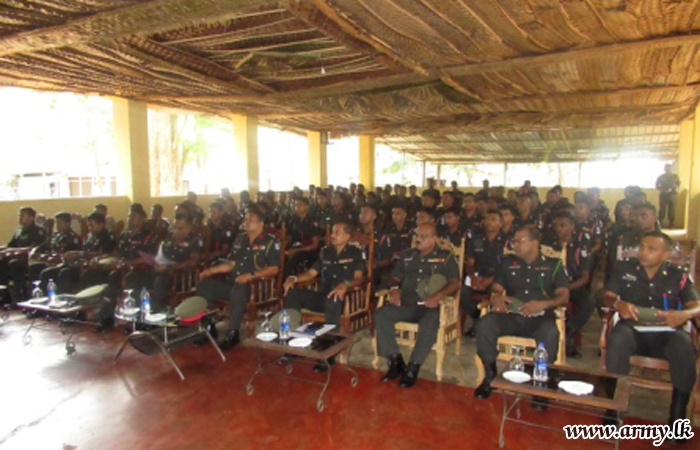 64 Div Educates Troops on Riot Controlling  