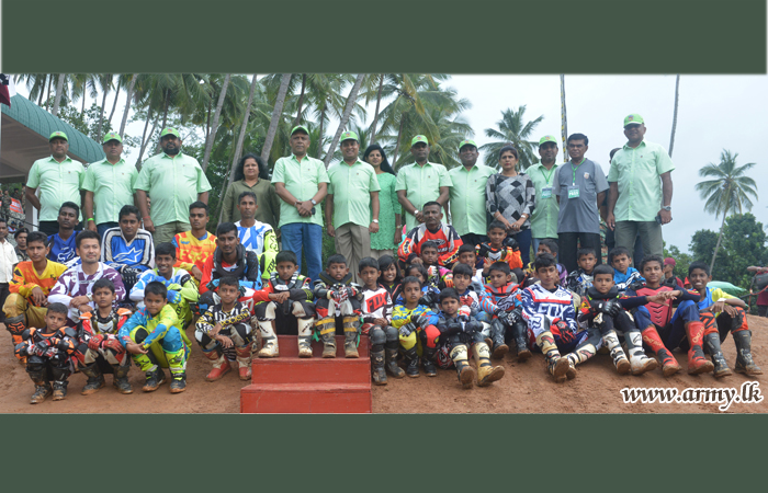 Vijayabahu Motor Cross Attracts Thousands of Motor Racing Fans in Boyagane