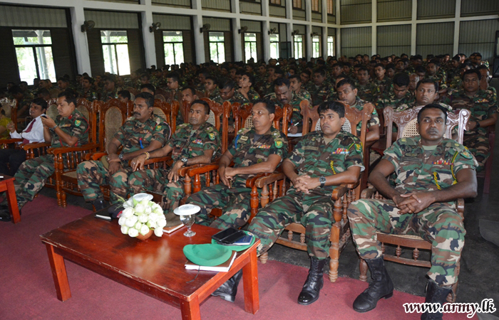Wanni Troops Learn More on ‘Human Rights’