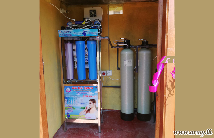 Army Initiative Gets Water Purifying Unit to the Students 