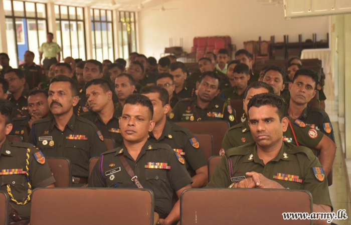 இராணுவத்தினருக்கு இடம் பெற்ற ஆவணங்கள் கையாளும் முறைக் கருத்தரங்கு 