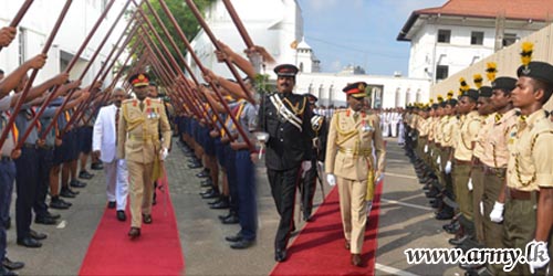 Commander’s Alma Mater & Old Anandians Join Together to Felicitate Him 