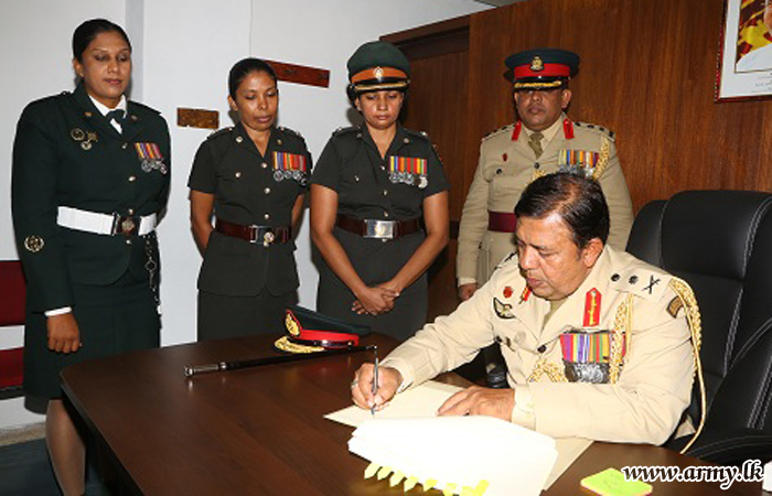 Major General M Mudannayake, Assumed Duties as the new Colonel Commandant of SLAWC
