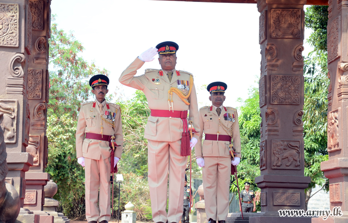 යාන්ත්‍රික පාබල රෙජිමේන්තුවේ නව රෙජිමේන්තු අධිපති ලෙස බ්‍රිගේඩියර් අතපත්තු රාජකාරි අරඹයි