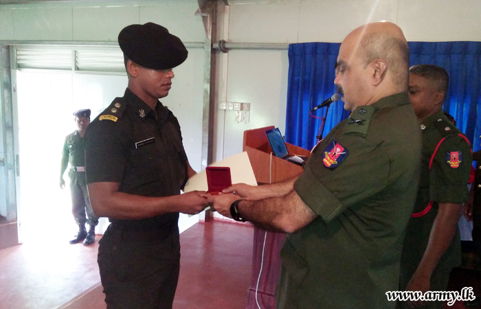 மாதுறு ஓயா பயிற்றுவிப்பு பாடசாலையில் இடம் பெற்ற சான்றிதழ்கள் வழங்கும் விழா 