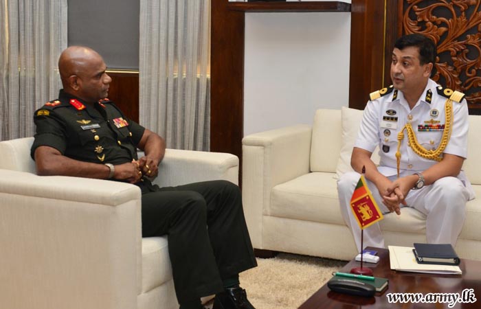 Bangladesh Defence Adviser Calls on Commander of the Army