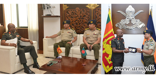 Bangladesh’s NDC Team Pays a Courtesy Call on Commander