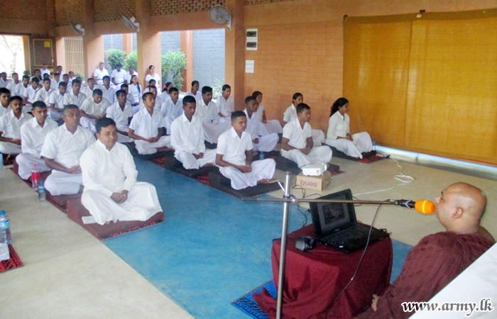 Kanduboda Meditation Practitioners Hold One More Bavana Session