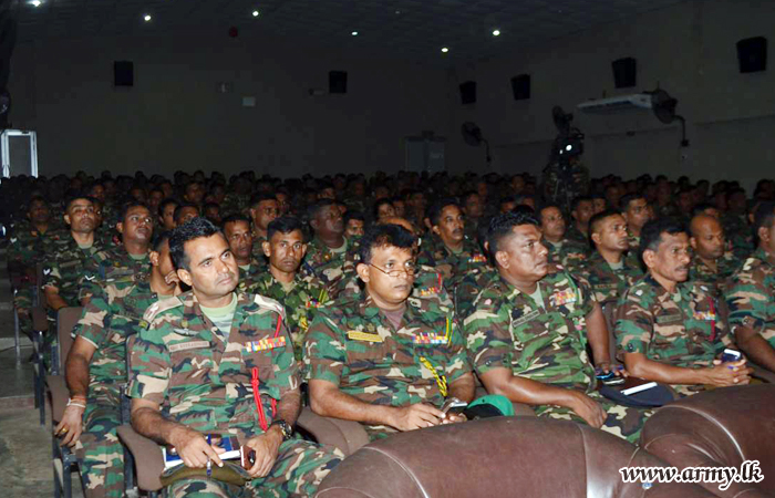 Kalaoya CAVT Educates Potential Army Retirees 