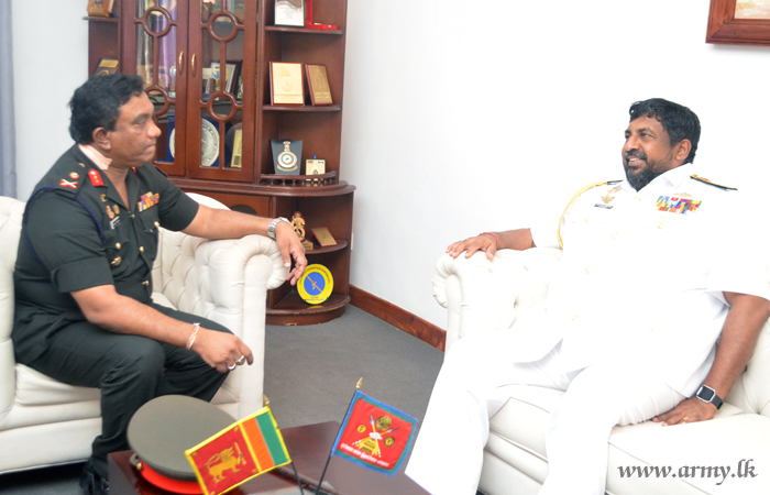 CDS Makes a Formal Visit to Jaffna Commander