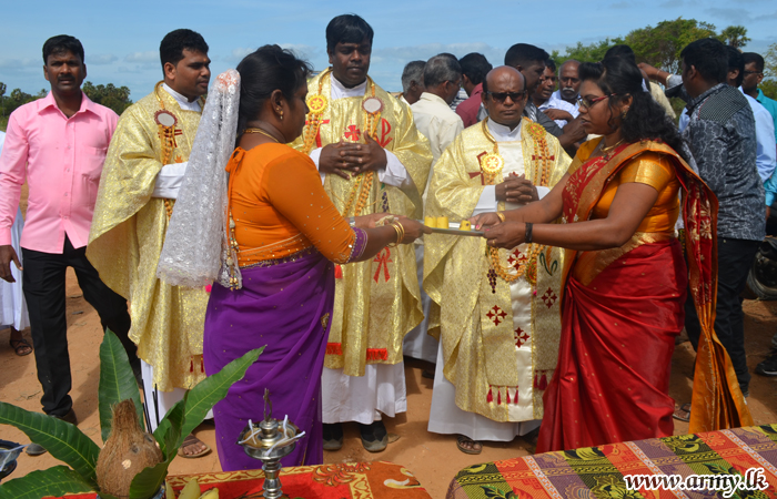 515 Brigade Troops Provide Help for Conduct of Church Feast 