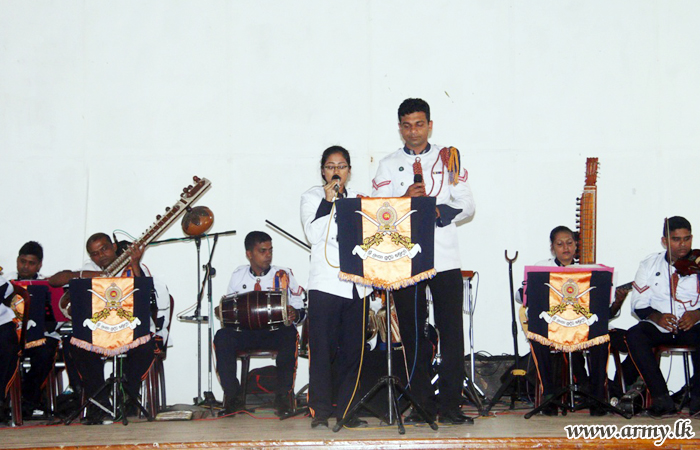 Kilinochchi Troops Enjoy Bliss of Classical Music