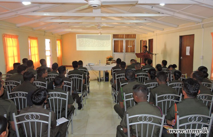 SF-C Conducts Refresher Course for Army Clerks