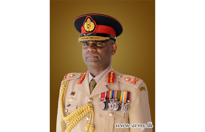 Lieutenant General Mahesh Senanayake Appointed New Commander of the Army