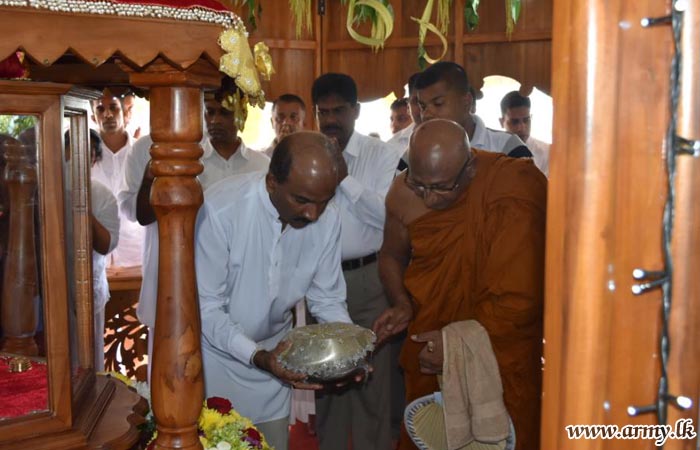 Commander Inaugurates Relic Exposition at Buddangala Monastery