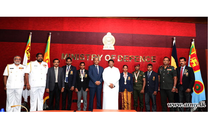 MoD Felicitates Achievers in 'Commonwealth Games' 