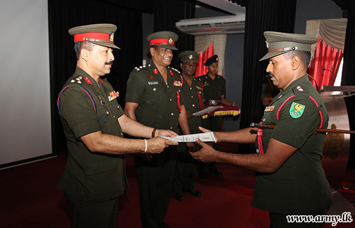 Officers Learning about Civil Affairs Awarded Certificates  