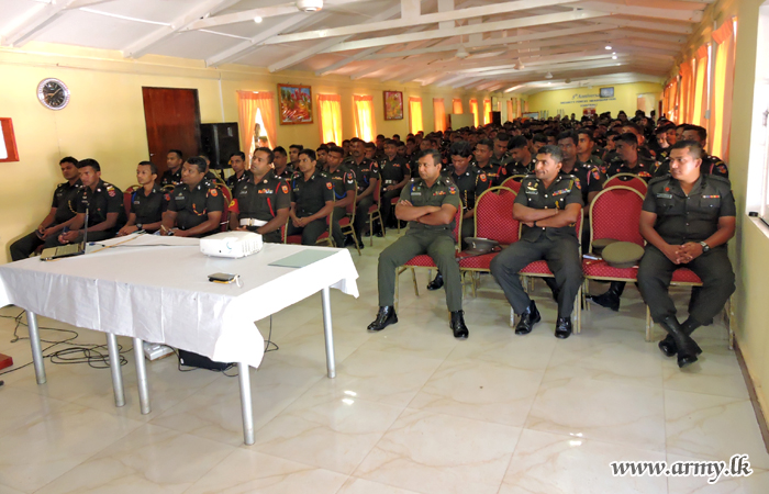 மத்திய பாதுகாப்பு இராணுவத்தினருக்கு 'சைபர் குற்றங்கள் மற்றும் பாதுகாப்பு பற்றி' செயலமர்வு