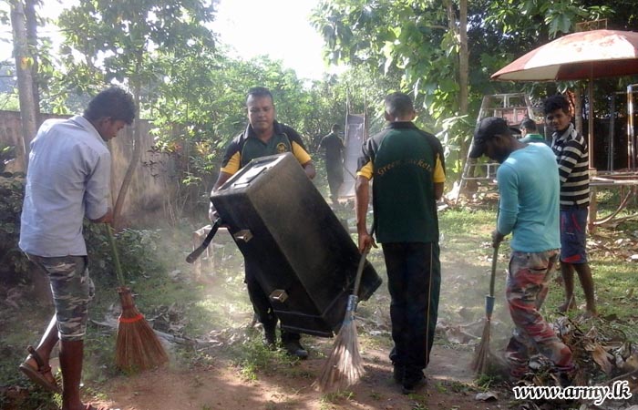 Army Troops in Jaffna Launch Full Scale Fight Against Alarming ‘Dengue’ Epidemic in 67 Schools  