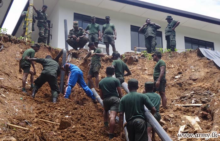 බටහිර ආරක්ෂක සේනා මුලස්ථාන භට පිරිස් පාසැලේ හදිසි ආපදා තත්ත්වයට පිලියම් යොදයි