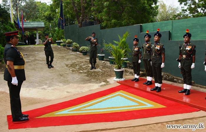 East Commander Familiarizes with Formations in the SFHQ-E