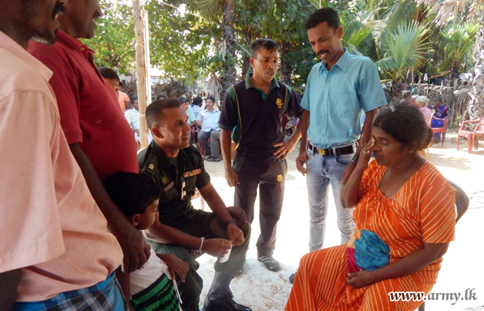 යුද හමුදා භට පිරිස් සැත්තෑවයස ඇති මියගිය පුද්ගලයකුගේ අවසන් කටයුතු වෙනුවෙන් සහයෝගය