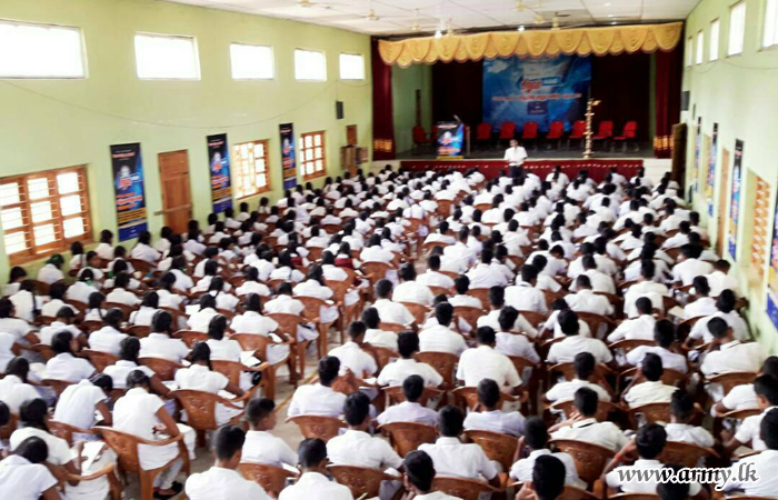 Mullaittivu SFHQ Organizes O/L Seminars 