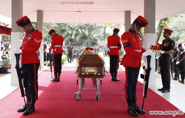 General Rohan Daluwatte, Former Commander Laid to Rest amidst Military Honours
