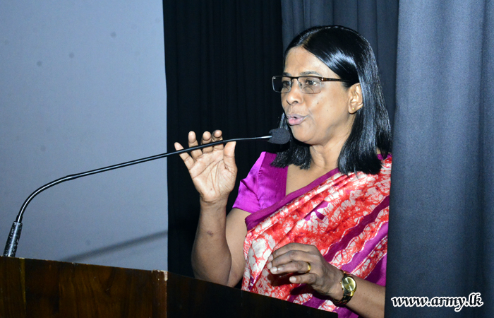 இராணுவ சமையலாளிகளின் சமையல் முன் வைப்புகள்
