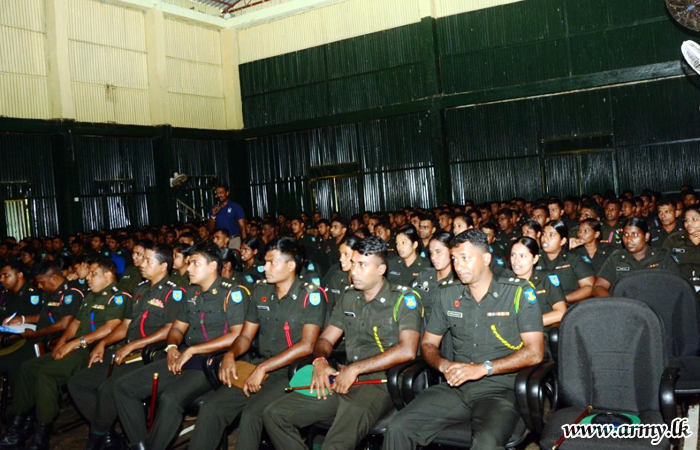 இராணுவத்தினருக்கு எய்ட்ஸ் தொடர்பான விழிப்புணர்வு 