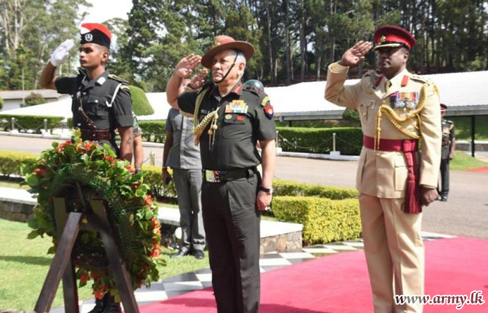 COAS of the Indian Army Honoured at SLMA During Visit 