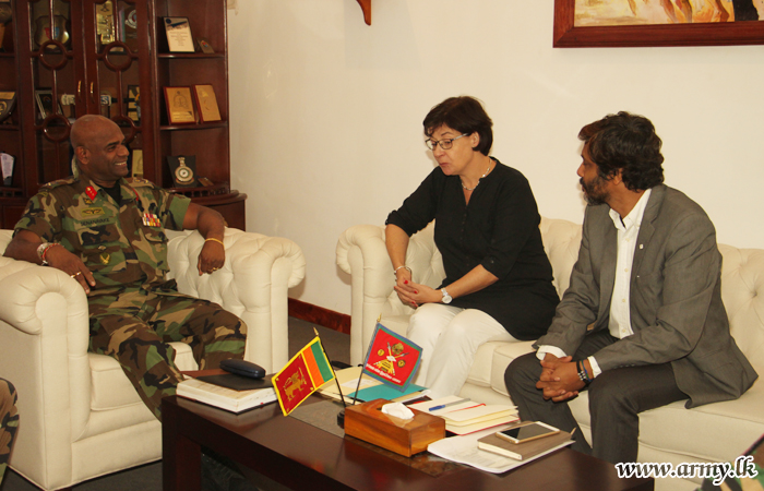 ICRC Head Calls on SF-J Commander