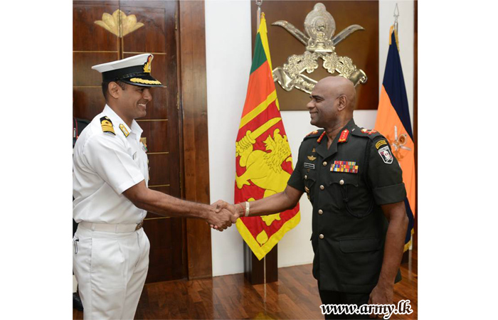 Defence Advisor in High Commission for India Calls on Commander