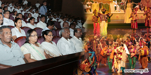 Pinnacle of Army Vesak Arrangements, ‘Inginalu Samagin Vesak Bethi Gee’ Fascinate Invitees at Nelum Pokuna