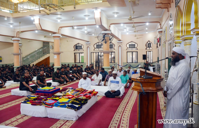 Wanni Muslims in Landmark Prayer Invoke Blessings on Army Anniversary 