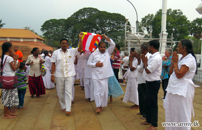 ‘Kapruka Pooja’ & 'Bodhi Pooja' Invoke Blessings