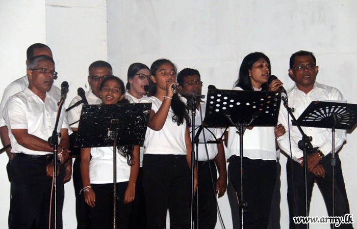 Kilinochchi Troops Join ‘Music Therapy’ Session  