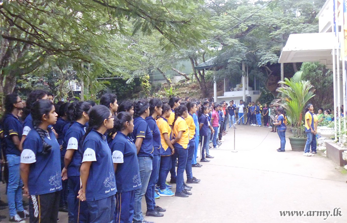 Army Troops Support School Children on Hiking