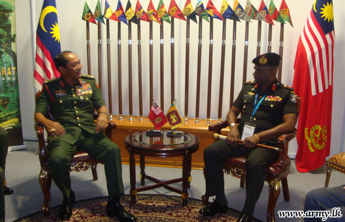 Commander in Malaysia Shares Views with Malaysia's Chief of Army  