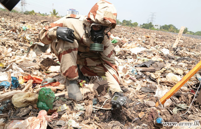 Army Engineers in Meetotamulla Drain away Polluted Water, Lay Drainpipes, Put up Soil-Bund & Closely Monitor Methane Levels  