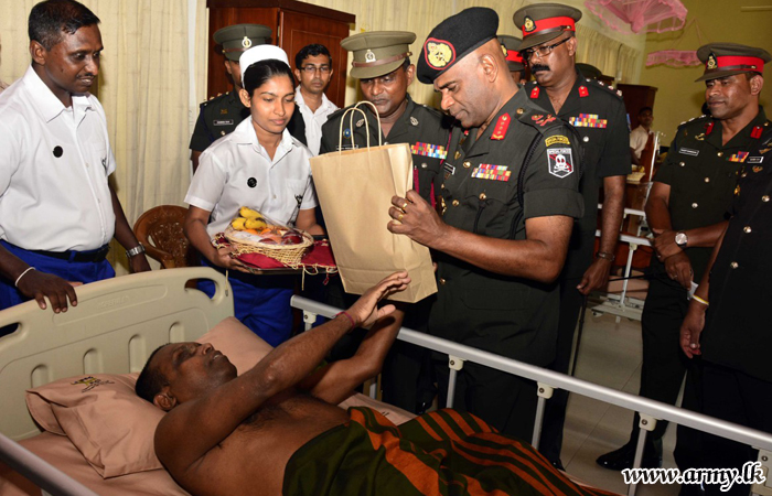 Commander Shares Views with Differently-able War Heroes in Wellness Resorts at Attidiya & Ragama    
